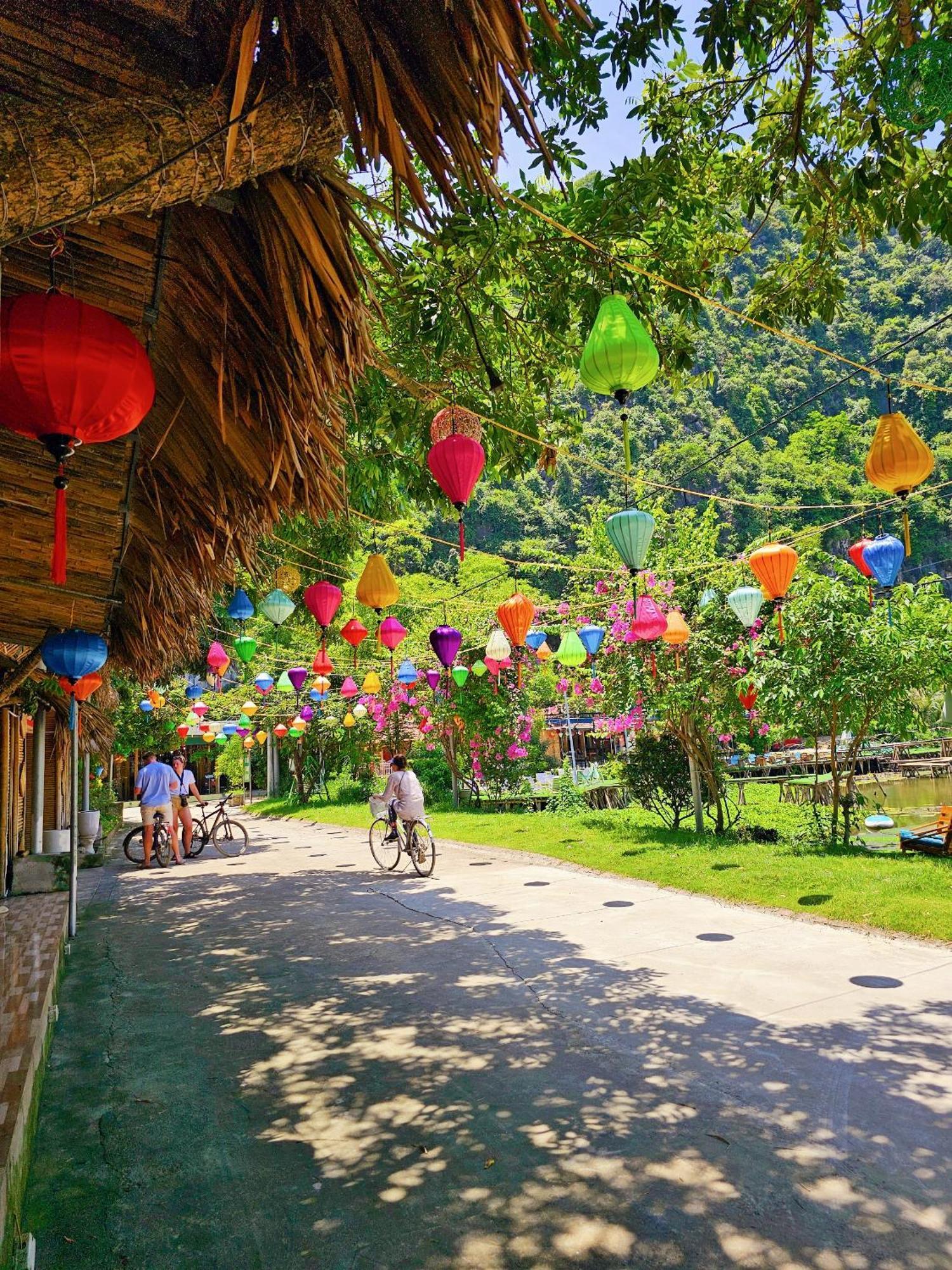 Quoc Khanh Bamboo Homestay Νιν Μπιν Εξωτερικό φωτογραφία