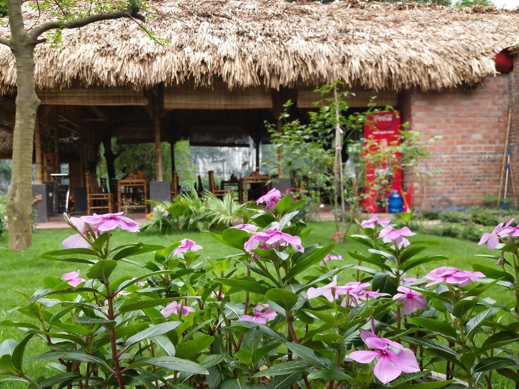 Quoc Khanh Bamboo Homestay Νιν Μπιν Εξωτερικό φωτογραφία