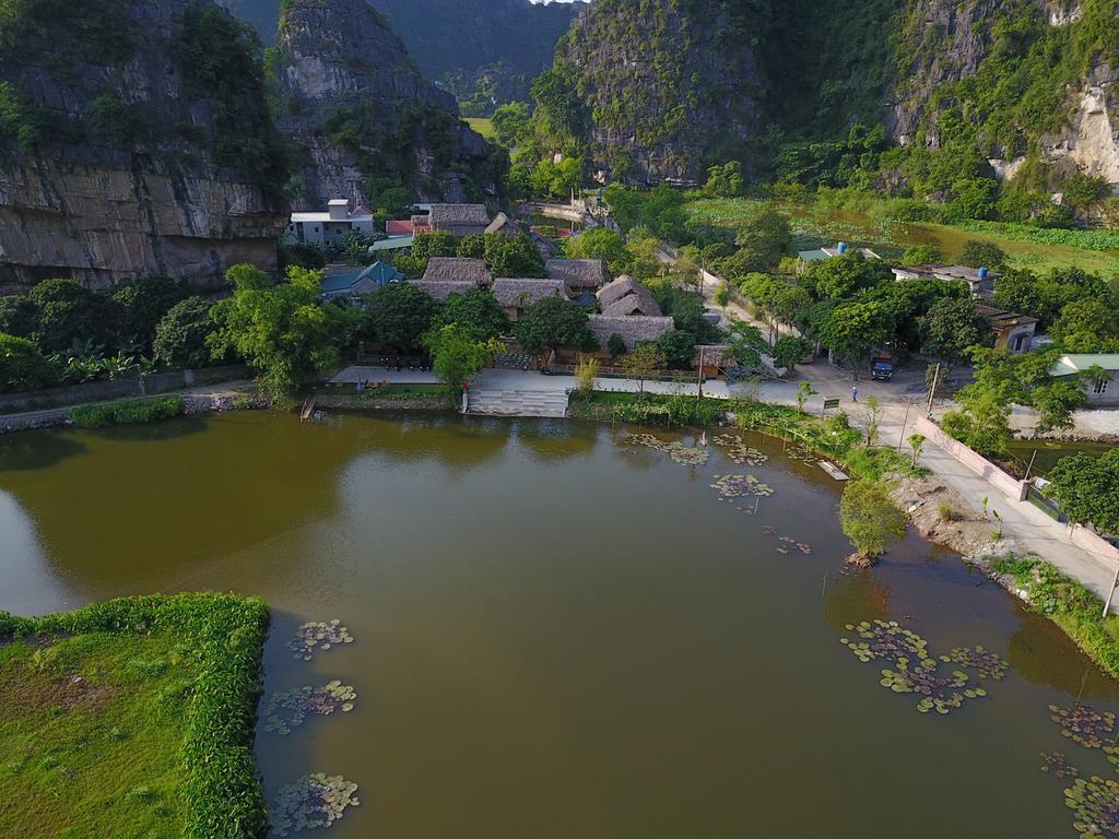 Quoc Khanh Bamboo Homestay Νιν Μπιν Εξωτερικό φωτογραφία