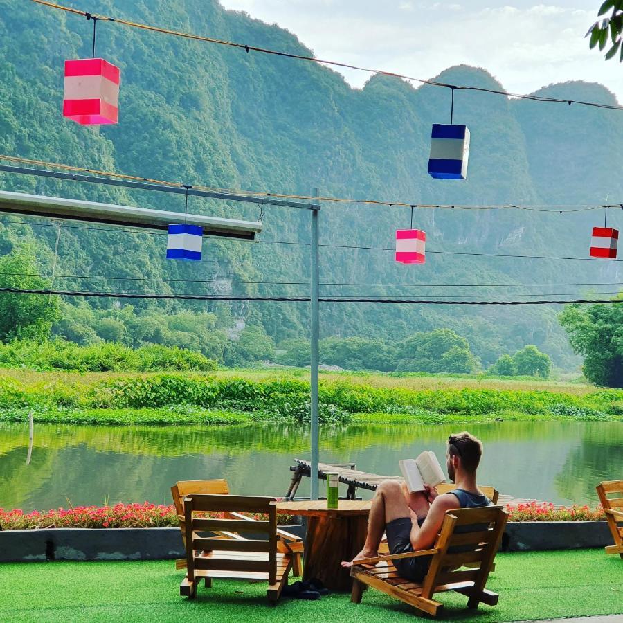 Quoc Khanh Bamboo Homestay Νιν Μπιν Εξωτερικό φωτογραφία